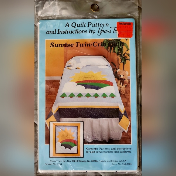 Vintage 1970s farm field/ rainbow quilt pattern - Picture 2 of 3